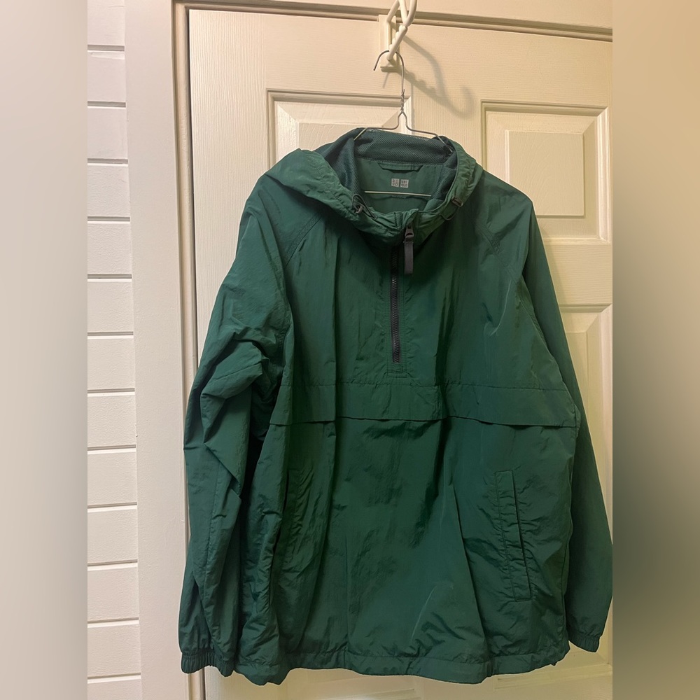 Green UNIQLO windbreaker size medium